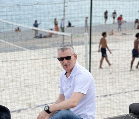 Timur, 49, Leverkusen