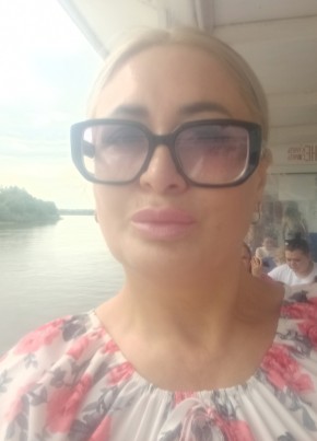 Ольга из Омска 49 лет