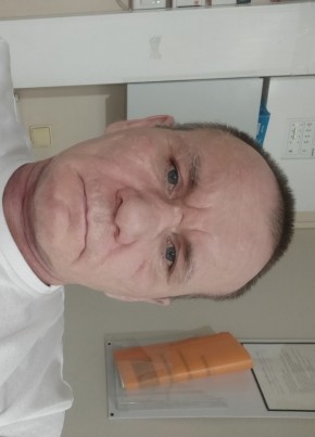 Андрей из Екатеринбурга 51 год