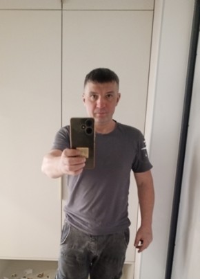 Геннадий из Краснодара 42 года