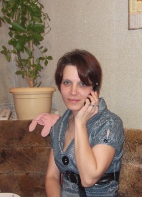 Марина, 42, Россия, Светлый (Оренбургская обл.)
