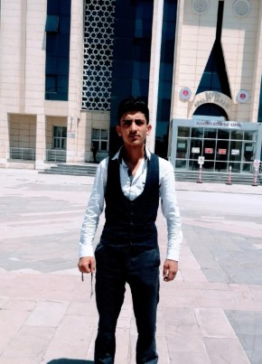Taner, 19, Türkiye Cumhuriyeti, Konya