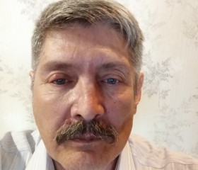 Юрий, 65 лет, Санкт-Петербург