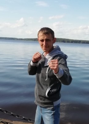Andrei, 37, Россия, Луга