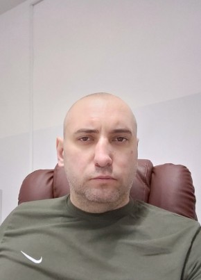 Вадим, 35, Россия, Сургут