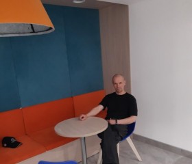 Vadim, 80, Khabarovsk