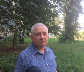 Виктор, 69 лет, Балаково