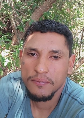 Lucas из Paracatu 32 года