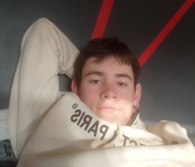Loan, 18, Saint-Amand-les-Eaux