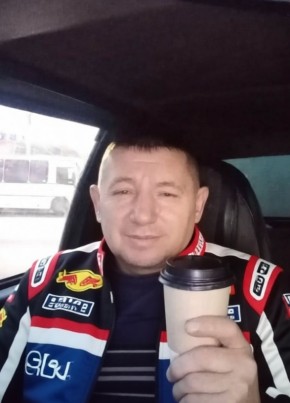 Александр из Суровикино 48 лет