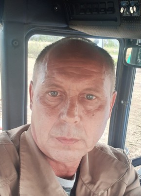 Олег, 52, Россия, Сафоново