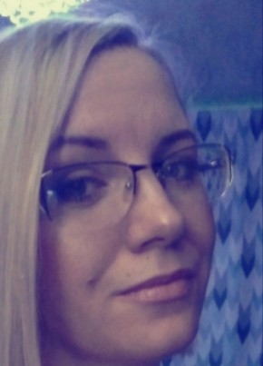 Анна, 39, Россия, Петрозаводск
