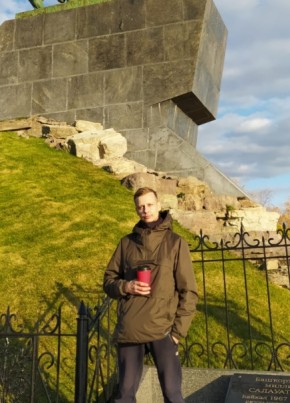 Александр, 32, Россия, Санкт-Петербург