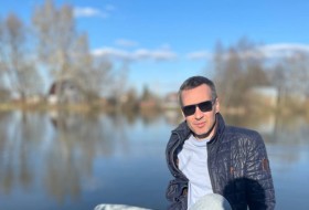 Andrey, 36 - Just Me