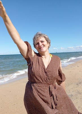 Елена из Темрюка 57 лет