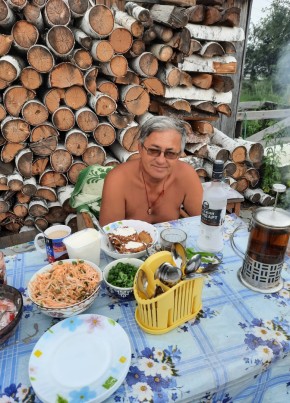 Олег, 60, Россия, Газимурский Завод