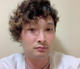 リョウ, 41, Konan