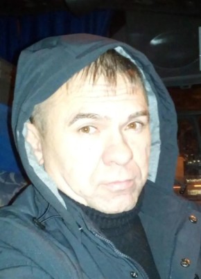 Руслан из Волгограда 49 лет