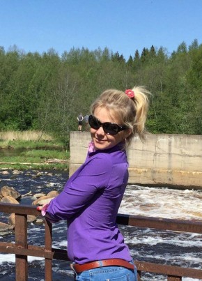 Аня, 45, Россия, Тихвин