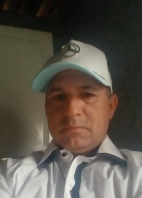 Celso из Anápolis 52 года