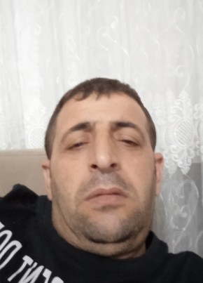 Şahin Barış, 40, Türkiye Cumhuriyeti, Bursa