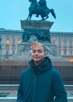 Sheikh, 20, Repubblica Italiana, Milano