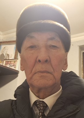 Бек из Алматы 68 лет