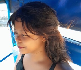 Larissa, 27, Toamasina