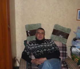 Михаил, 46 лет, Новомосковск