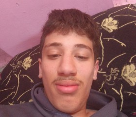 omarfahmawi37@gm, 26, Russeifa