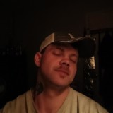 Dustin, 20  , Van Buren