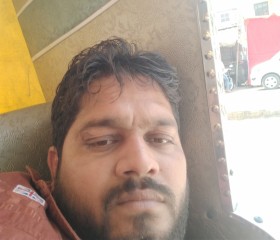 Jignesh, 27 лет, Ahmedabad