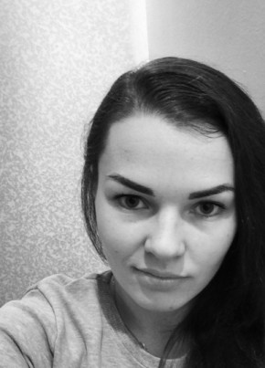 Алена, 30, Россия, Полярные Зори