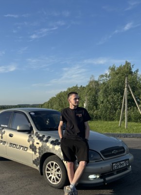 Дмитрий из Дзержинска 22 года