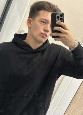 Александр из Мытищи 24 года