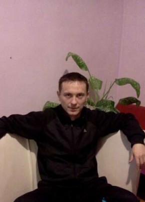 Павел, 36, Россия, Винзили