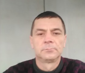 Олег, 47 лет, Умань