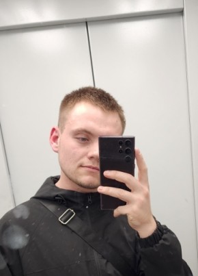 Владимир из Новомосковска 22 года