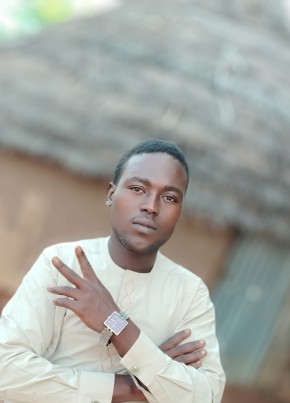 مجيد بشام из Ndjamena 26 лет