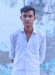 Vineet, 18 лет, Shikārpur (State of Uttar Pradesh)