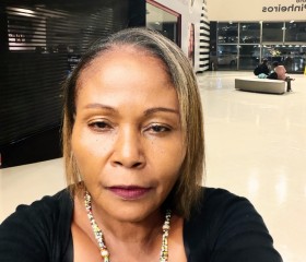 Cristina, 52, Sao Paulo