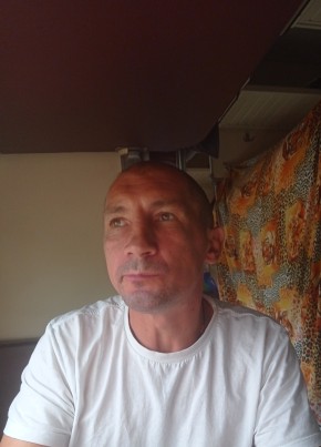 Вова из Хвалынска 43 года