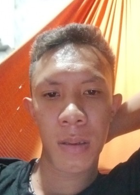 Sirisak, 25, ราชอาณาจักรไทย, กรุงเทพมหานคร