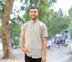Esam, 22, Gaza