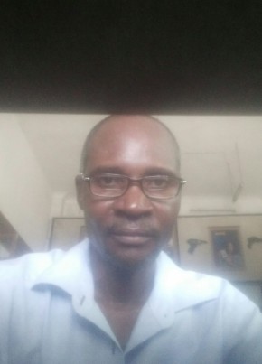 Alfredo, 50, Kenya, Nairobi