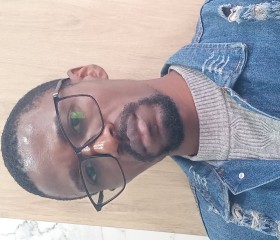 Zacarias Rodrigo, 19, Queluz