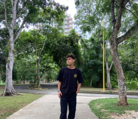 Armando, 19, Barcelona
