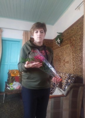 Ольга, 31, Россия, Усть-Лабинск