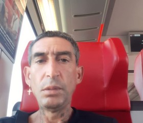 Dimo, 49, Sofia