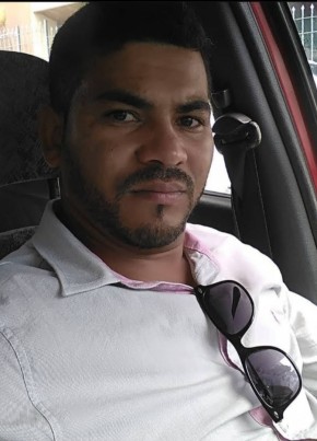Leonardo Motta, 36, República Federativa do Brasil, Serrinha